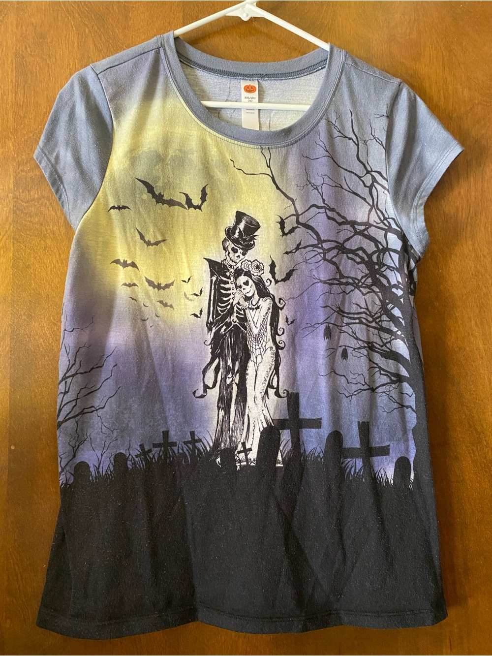 Skeleton Couple Graveyard Graphic Tee - Purple & Yellow Ombre